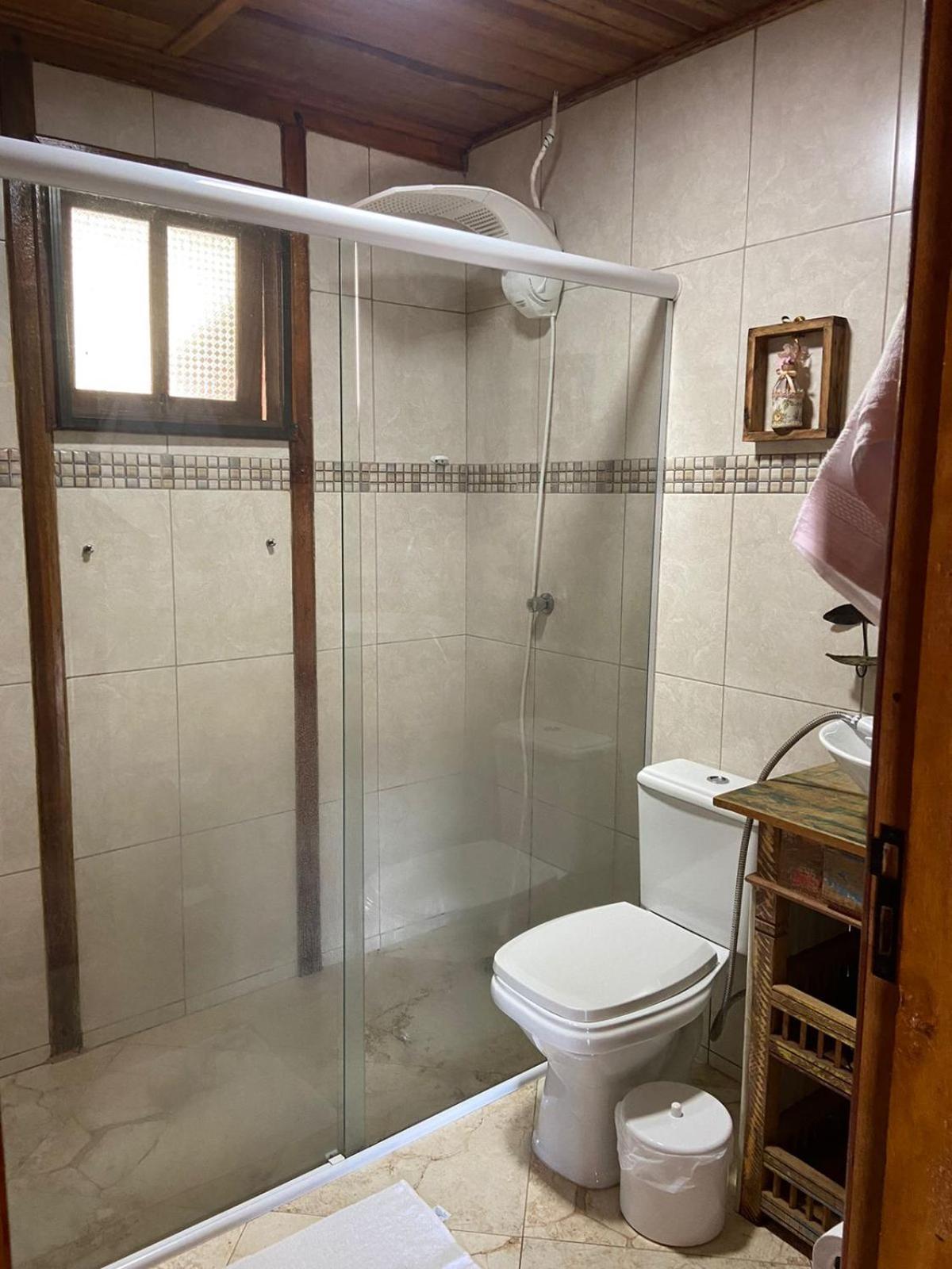 Cabana Com Jacuzzi Em Guararema Bagian luar foto